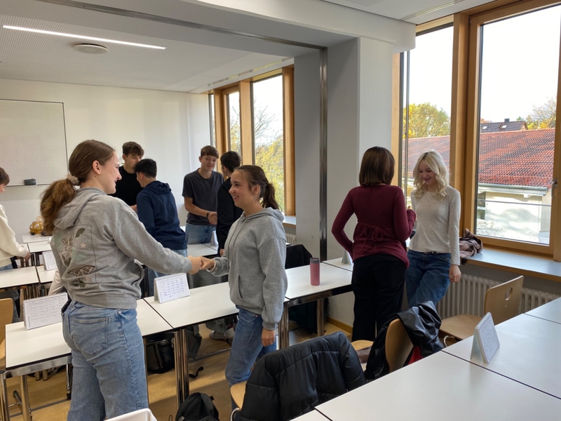 Benimmtraining – Fit fürs Praktikum!