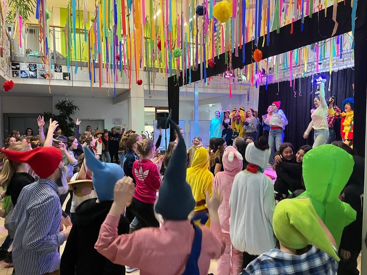 Unsinniger Donnerstag